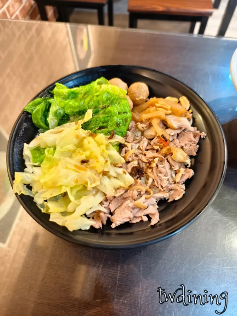 ya-wang duck rice bento highly recommended 鴉肉便當推薦首選鮮美鴨肉碎 taichung best selection