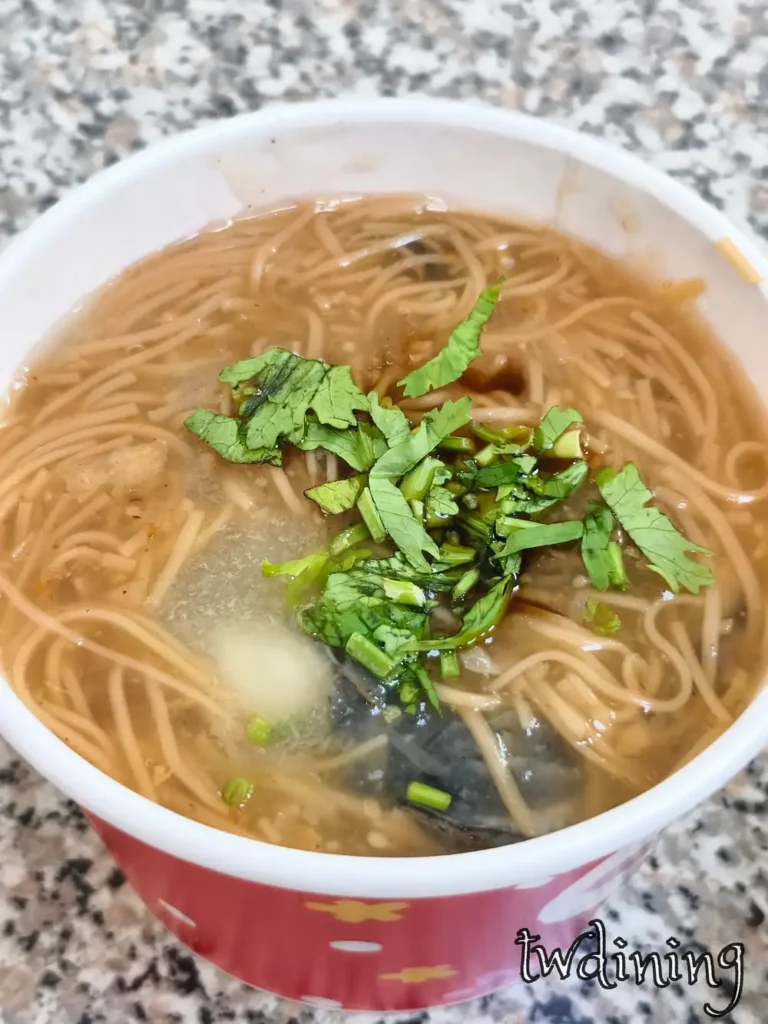 綜合麵線推薦|海陸雙享受,在地人最愛銅板價美食,外帶外送超方便 台中綜合麵線|大腸+蚵仔雙拼一次滿足,超值外送熱銷榜冠軍