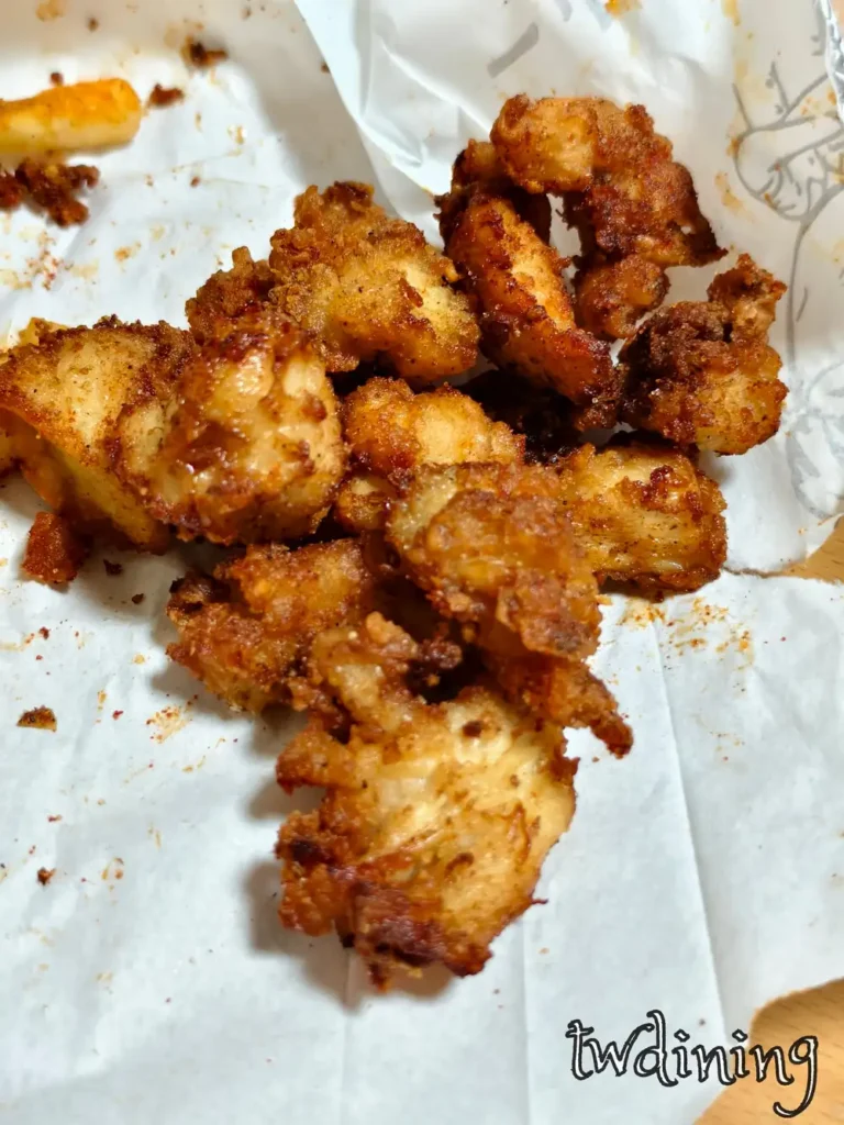 台灣豆乳雞丁|VIVO 拍的實拍照,醃漬入味的招牌主餐選項 台中一也豆乳雞丁,經典豆乳醃漬風味便當首選