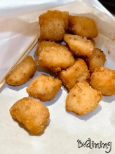 魷米花炸物|海鮮系人氣小品,適合搭配雞排 魷米花|炸魷魚切丁、外酥內嫩、鹹香適口