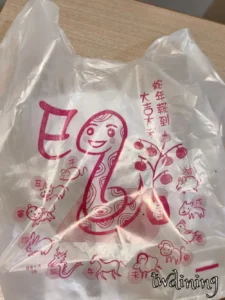 咕嚕咕嚕串燒漢口店炭火烤帶子本人實拍｜鮮甜海味、台中人氣海鮮串燒推薦