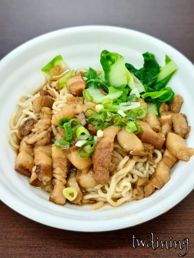 taichung-north-xia-ji-minced-pork-noodles-braised-sauce-rich