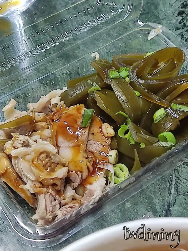 庚角坡牛肉麵 Side Dish 小菜 Hualien 鳳林 Seaweed Braised Pork Savory Soy Sauce Appetizer Traditional Taiwan Snacks