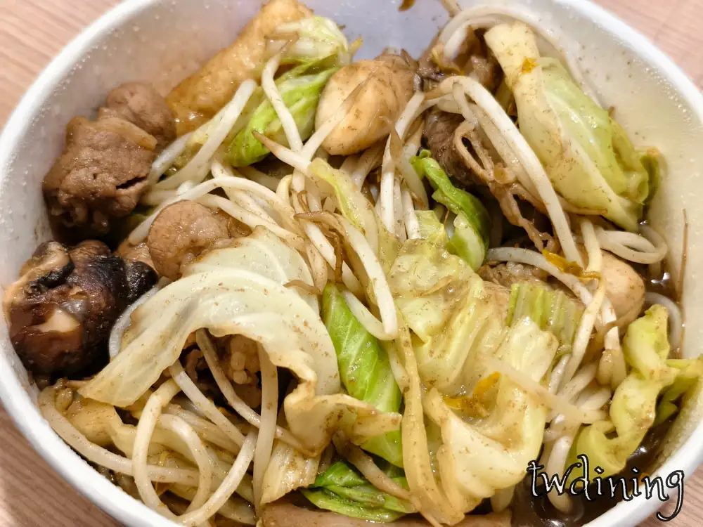 台中北區宵夜推薦：麻辣火少爺孜然風味干鍋實拍。