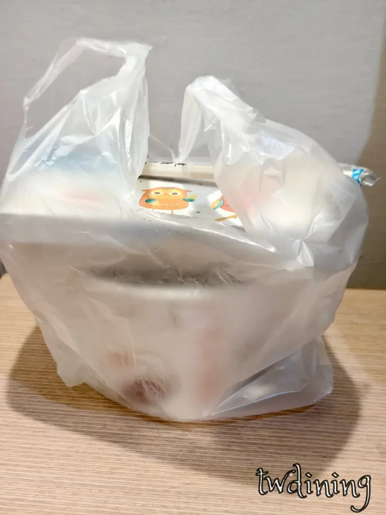 久福麵食館 jiu fu noodle house 臺中市北區北平路 taichung north district beiping road 外帶美食 takeaway packaging box 宵夜晚餐